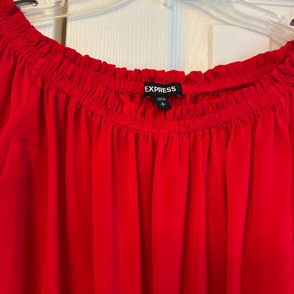 Red off the shoulder blouse - Picture 3 of 5